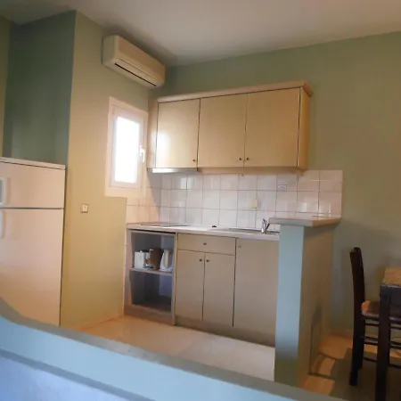 Frosini Gardens 3* קאסיופי